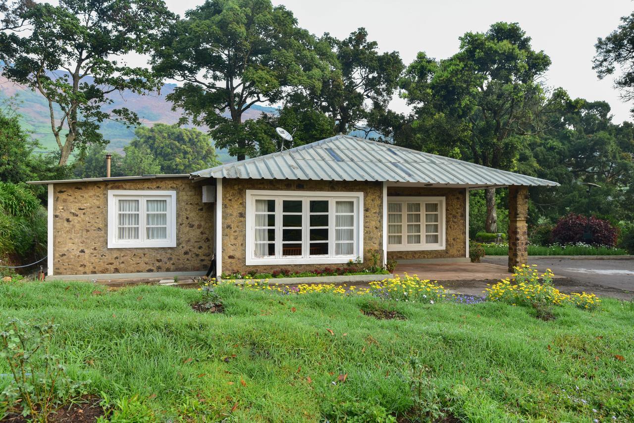 Отель Manalar Gudalur  Экстерьер фото